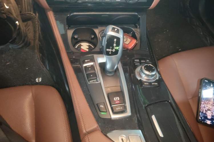 Used BMW 5 Series 2017 520Li Elegant Edition Gear Lever