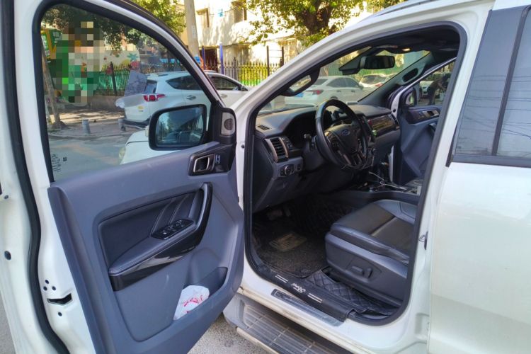 Used Ford Everest 2016 2.0T Gasoline Automatic 4x4 Flagship Edition