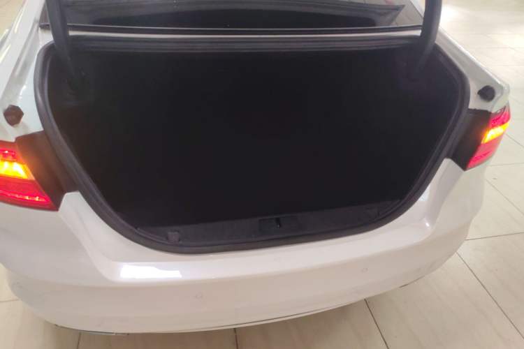 Used Ford Taurus 2017 EcoBoost 245 Fashion Edition