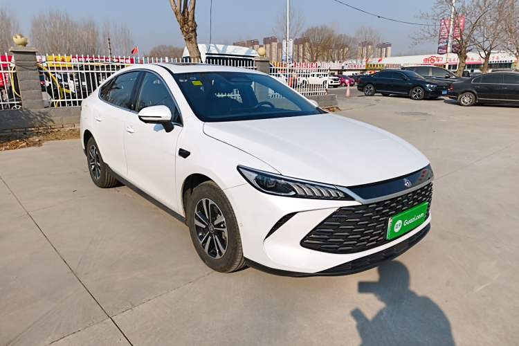 Used BYD Qin PLUS 2025 DM-i Smart Drive 120KM Superior Model