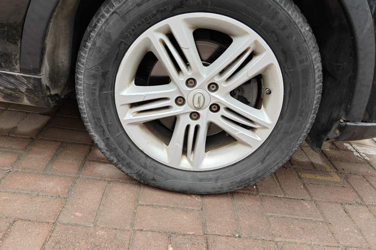 Used GAC Trumpchi GS5 2012 2.0L Manual Two-Wheel-Drive Anniversary Limited Edition