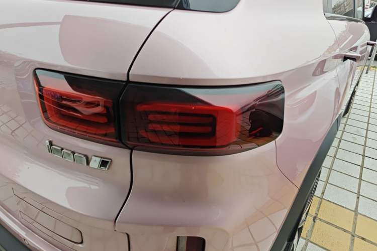 Used Geely Auto icon 2023 1.5TD Chocolate Smoothie Edition