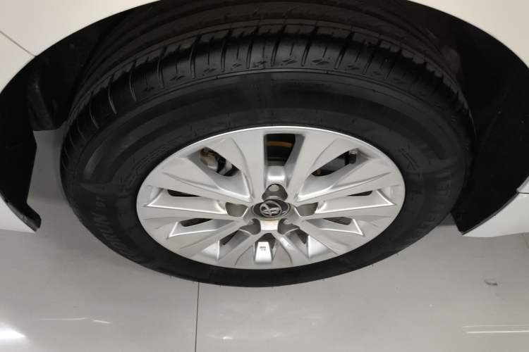 Used Toyota Corolla 2021 Dual-Engine 1.8L E-CVT Pioneer Edition
