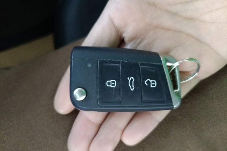 Used Volkswagen Golf Sportsvan 2016 280TSI Automatic Luxury Model
