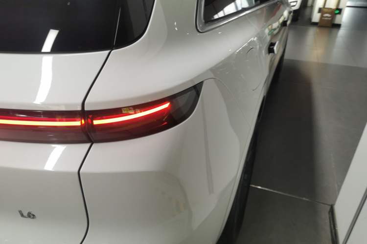 Used Li Auto L6 2024 Pro Model Right Rear Taillight