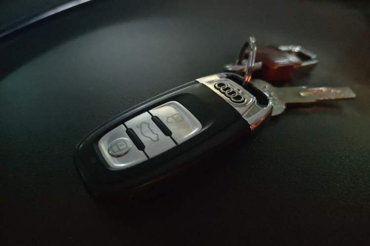 Used Audi A6L 2015 35 FSI quattro Comfort Model