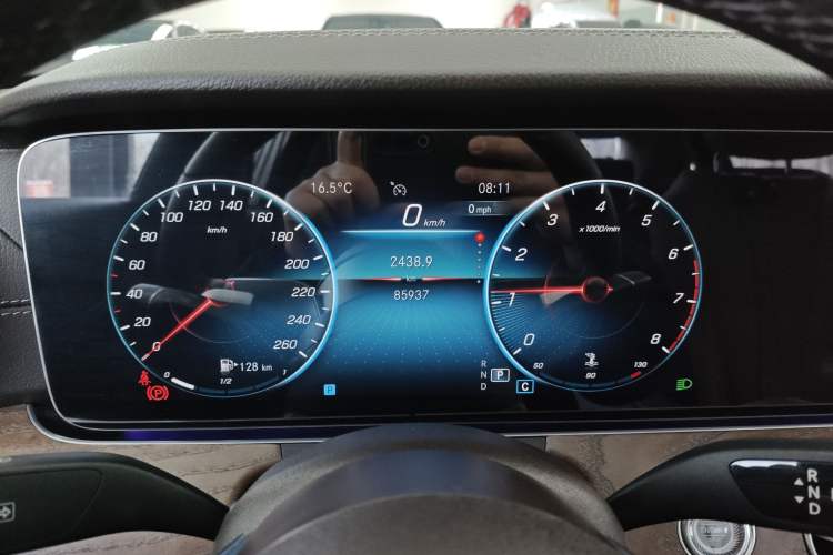 Used Mercedes-Benz E-Class 2022 Updated E 300 L Luxury Edition
