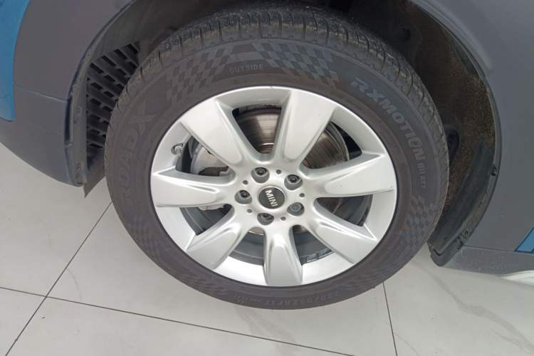 Used MINI Countryman 2019 1.5T COOPER ALL4 Classic Weekend Travel Edition Left Front Wheel Hub