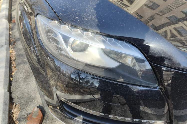 Used Audi Q7 2015 35 TFSI Ambition Edition Right Front Headlight