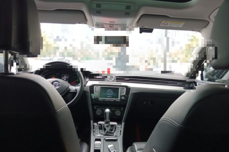 Used Volkswagen Magotan 2017 330TSI DSG Leading Model
