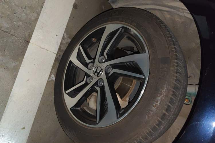 Used Honda Odyssey 2015 2.4L Supreme Edition
