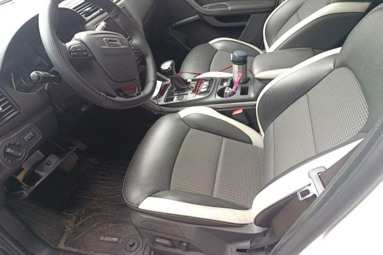 Used Qoros 5 2017 1.6T Automatic Prestige Model
