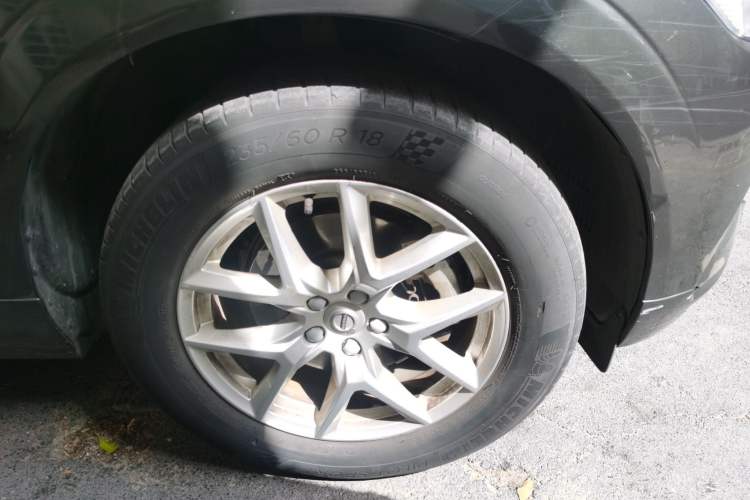 Used Volvo XC60 2019 T5 4x4 Smart Edition China V Standard
