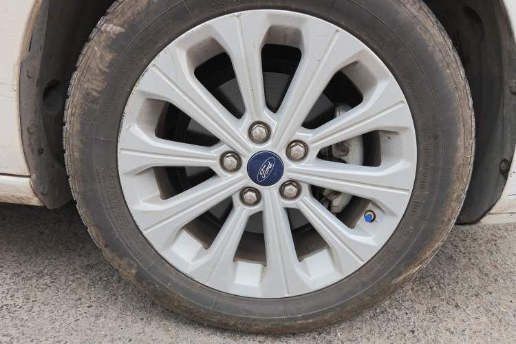 Used Ford Escort 2017 Happiness Edition 1.5L Automatic Fashion Version