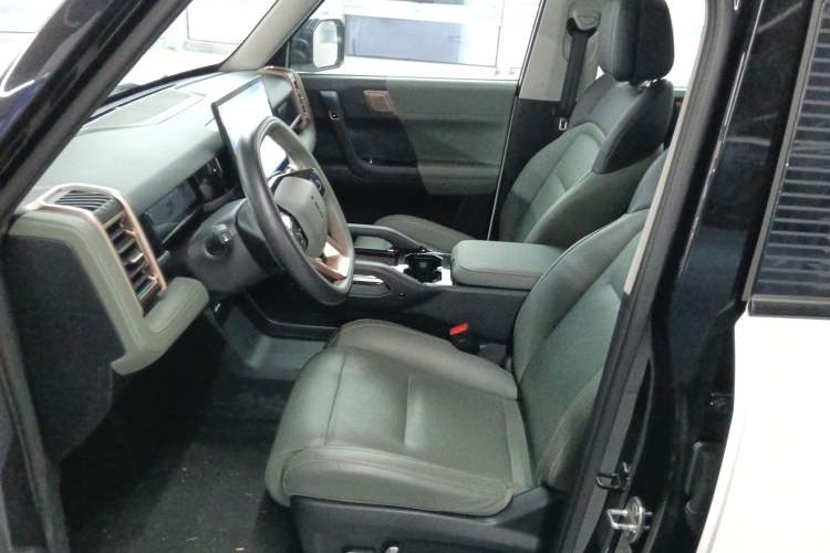 Used iCAR 03 2024 472km Four-Wheel Drive Long-Range Intelligent Advanced Version Left Front Seat