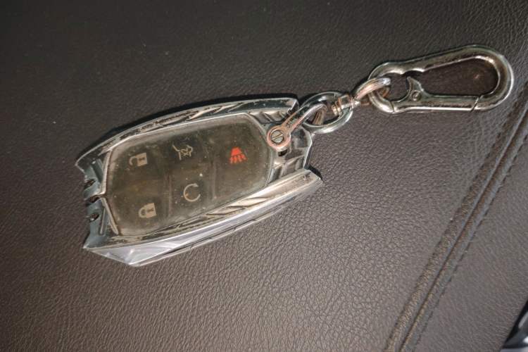 Used Cadillac XT5 2016 25T Luxury Model Vehicle Key