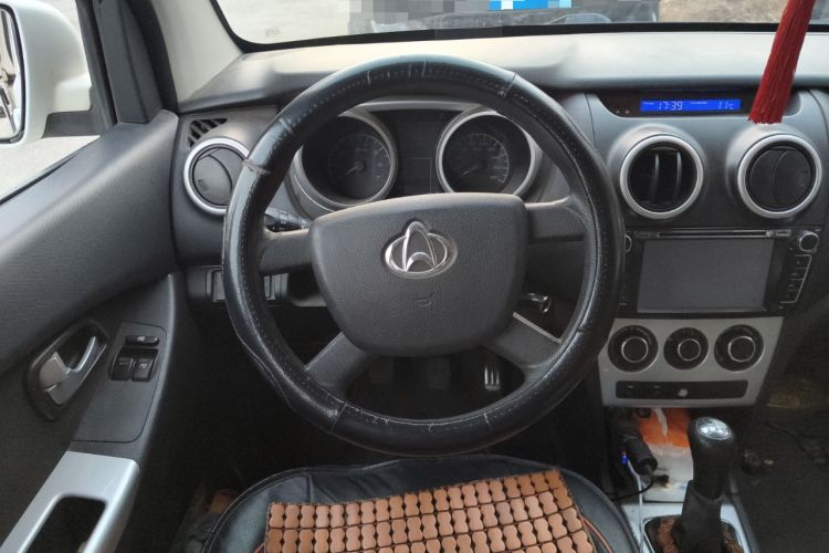 Used CHANGAN KAICHENG Ounuo S 2014 1.3L Base Version