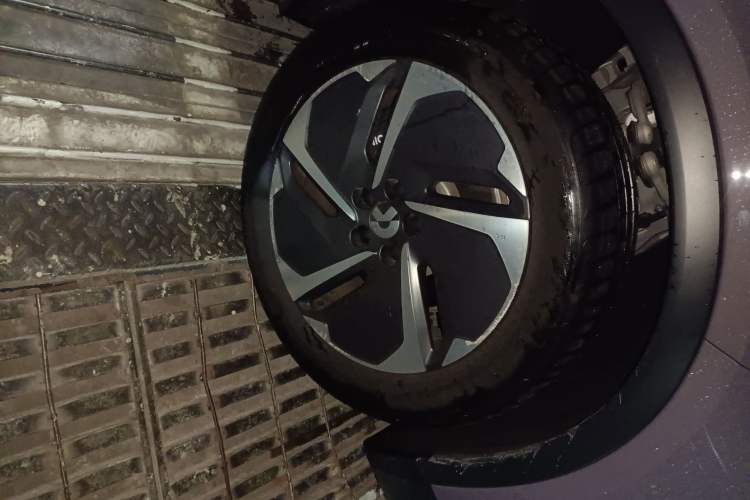 Used Nio EC6 2023 75 kWh