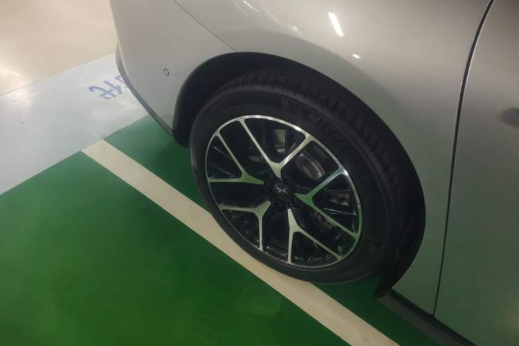 Used XPeng P7 2023 P7i 610 Max Performance Edition
