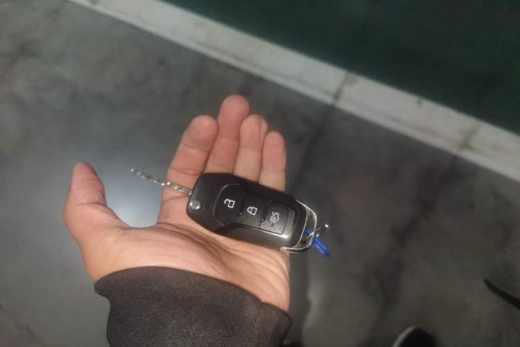 Used Ford Escort 2015 1.5L Automatic Comfort Edition Vehicle Key