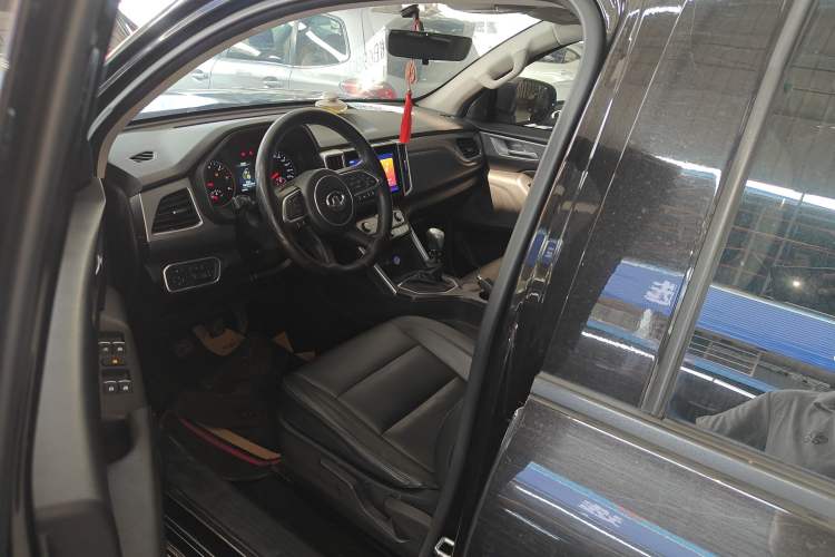 Used Great Wall Poer 2019 2.0T Commercial Version Manual Diesel Two-Wheel Drive Elite Long-Box GW4D20M