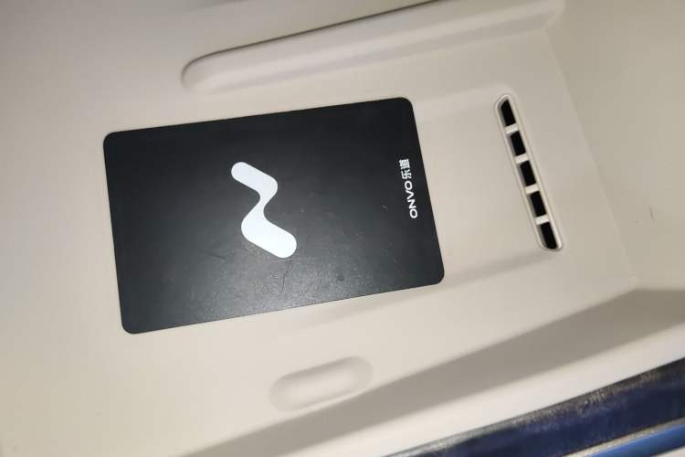 Used ONVO Luxeed L90 2025 Model—Max Six-Seater Version
