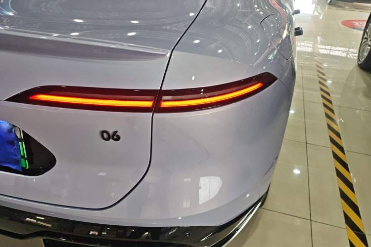 Used Avatr 06 2025 Pro Range-Extended Edition Right Rear Taillight