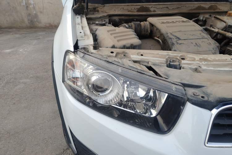 Used Chevrolet Captiva 2015 2.4L 4x4 Flagship Edition 7-Seater