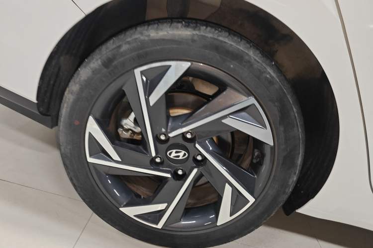 Used Hyundai Elantra 2023 1.5L CVT GLX Elite Edition
