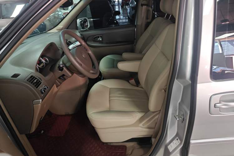 Used Buick GL8 2014 2.4L Classic Edition Left Front Seat