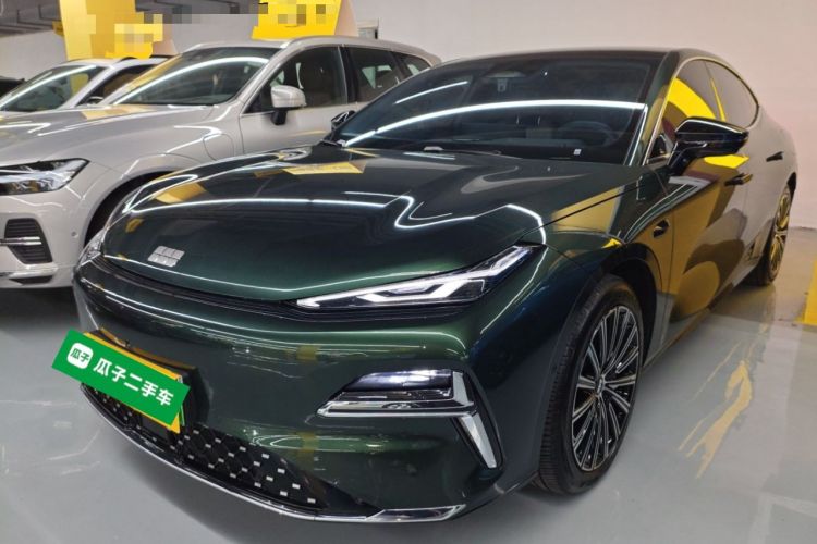 Used Geely Galaxy 8 2025 130km EM-i Flagship Edition