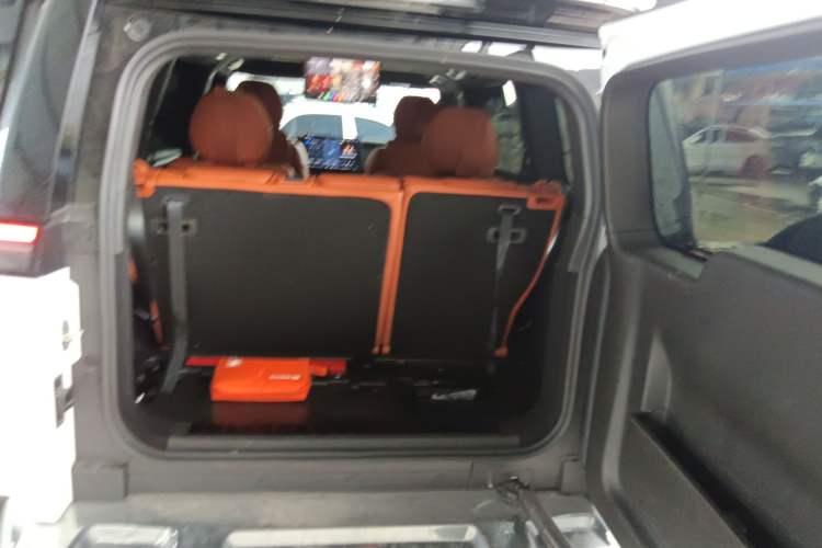 Used Polestones 01 2023 All-Purpose 7-Seater Version
