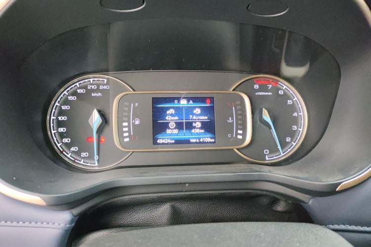 Used Oshan COS1 2020 1.5T Manual Fashionable Smart Connectivity 7-Seater