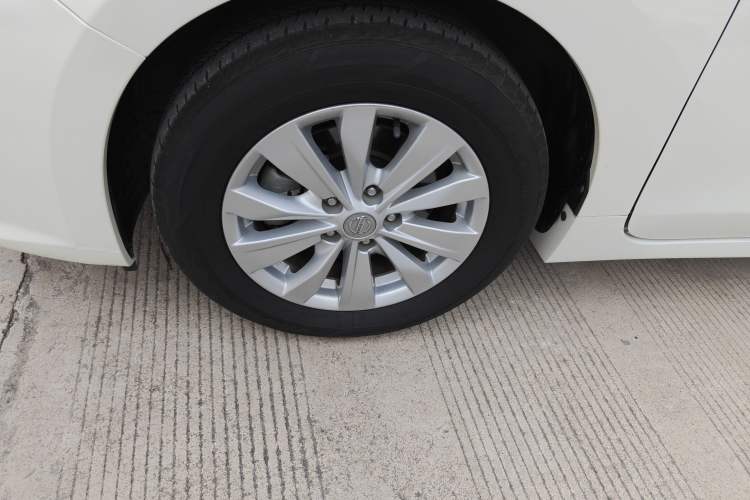 Used Nissan Teana 2016 Revised Version 2.0L XL Comfort Edition Left Front Wheel Hub