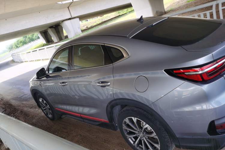 Used Changan CS85 COUPE 2021 1.5T DCT Luxury Edition
