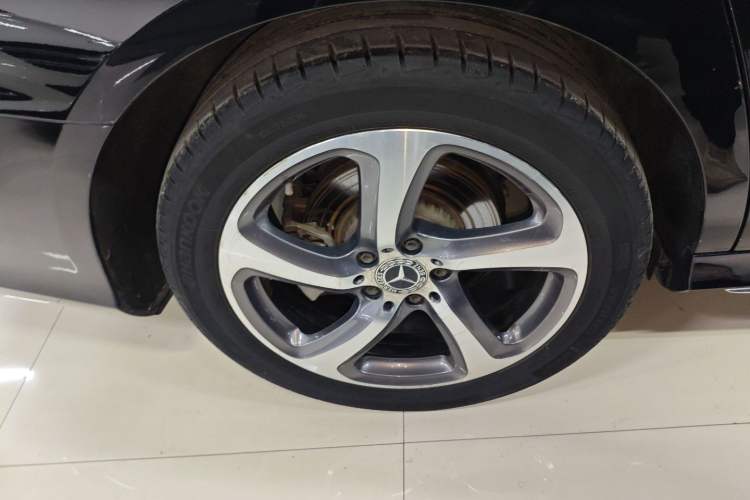 Used Mercedes-Benz E-Class 2017 E 300 L Sport Luxury Edition
