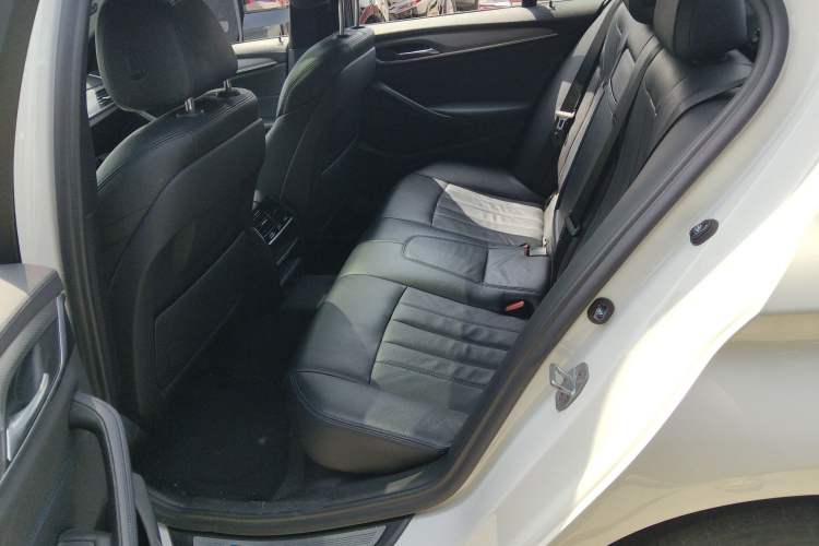 Used BMW 5 Series 2018 525i M Sport Package