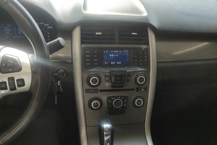 Used Ford Edge 2012 2.0T Elite Edition