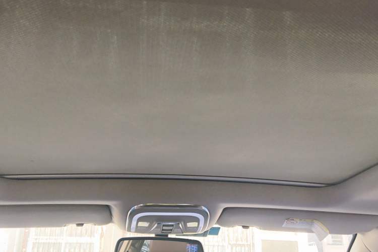 Used BYD Tang New Energy 2015 2.0T Four-Wheel-Drive Flagship Model Headliner