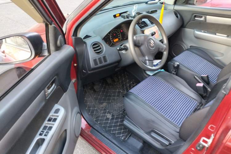 Used Suzuki Swift 2014 1.3L Manual Standard Edition