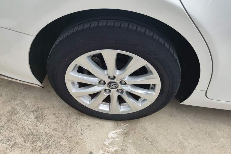 Used Toyota Camry 2019 Revised Version 2.0G Luxury Edition