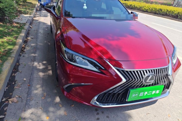 Used Lexus ES 2018 200 Luxury Edition China V Standard Right Front Headlight