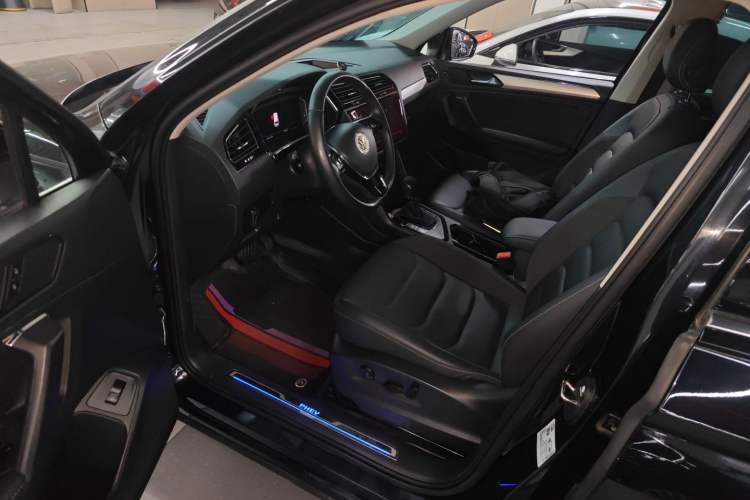 Used Volkswagen Tiguan L New Energy 2020 430 PHEV Plug-in Hybrid Prestige Edition Driver Seat