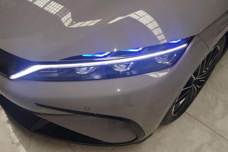 Used BYD Han 2025 DM-i Intelligent Driving Edition 125KM LiDAR Flagship Model