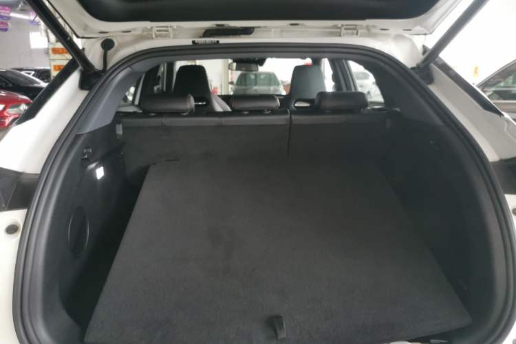 Used Oshan Z6 New Energy 2023 ZhiDian iDD 150KM Flagship PLUS Smart Parking Edition
