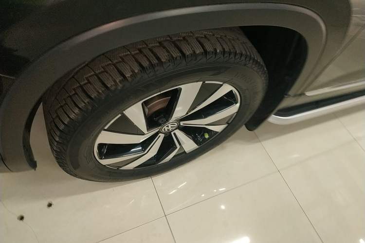 Used Volkswagen Tayron 2019 330TSI Four-Wheel Drive Luxury Version China VI Standard
