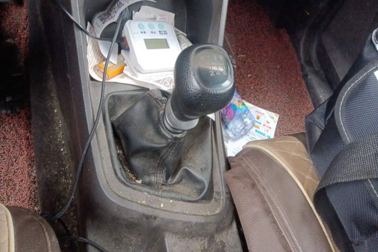 Used Wuling Hongguang V 2019 1.5L Jingqu Version China VI LAR
