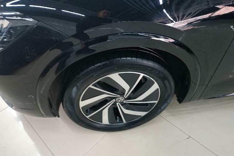 Used Volkswagen Viloran 2024 380TSI Luxury Edition Left Front Wheel Hub