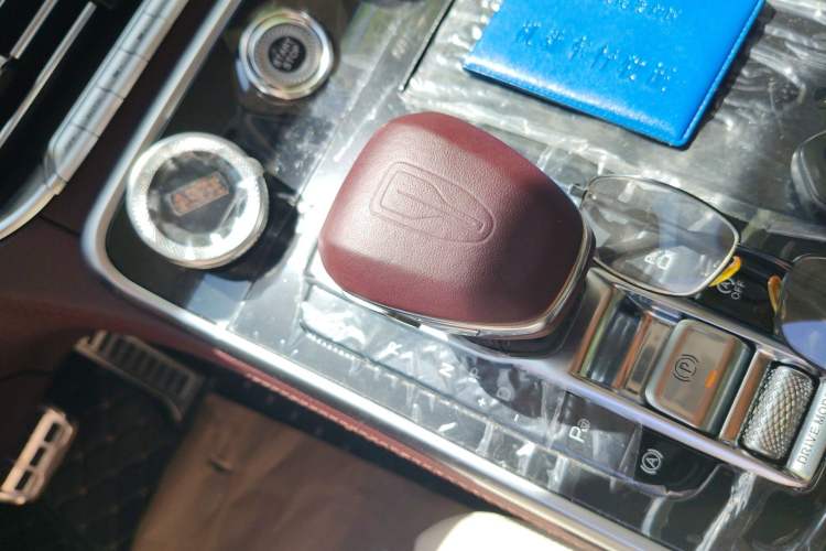 Used Hongqi H9 2020 2.0T Smart Connect Flagship Edition
