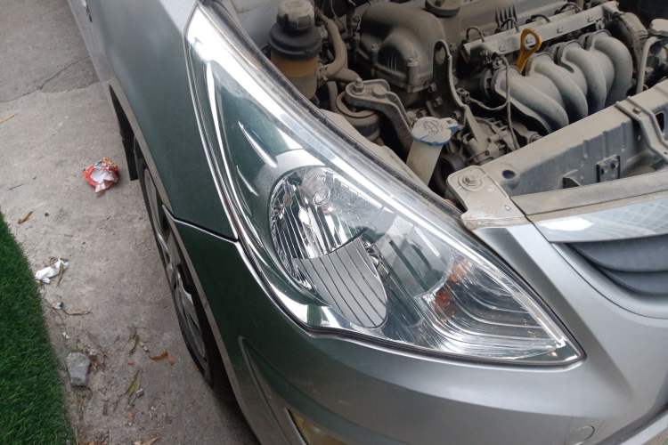 Used Hyundai Verna (older generation) 2010 Sedan 1.4L Manual Standard GL Model
